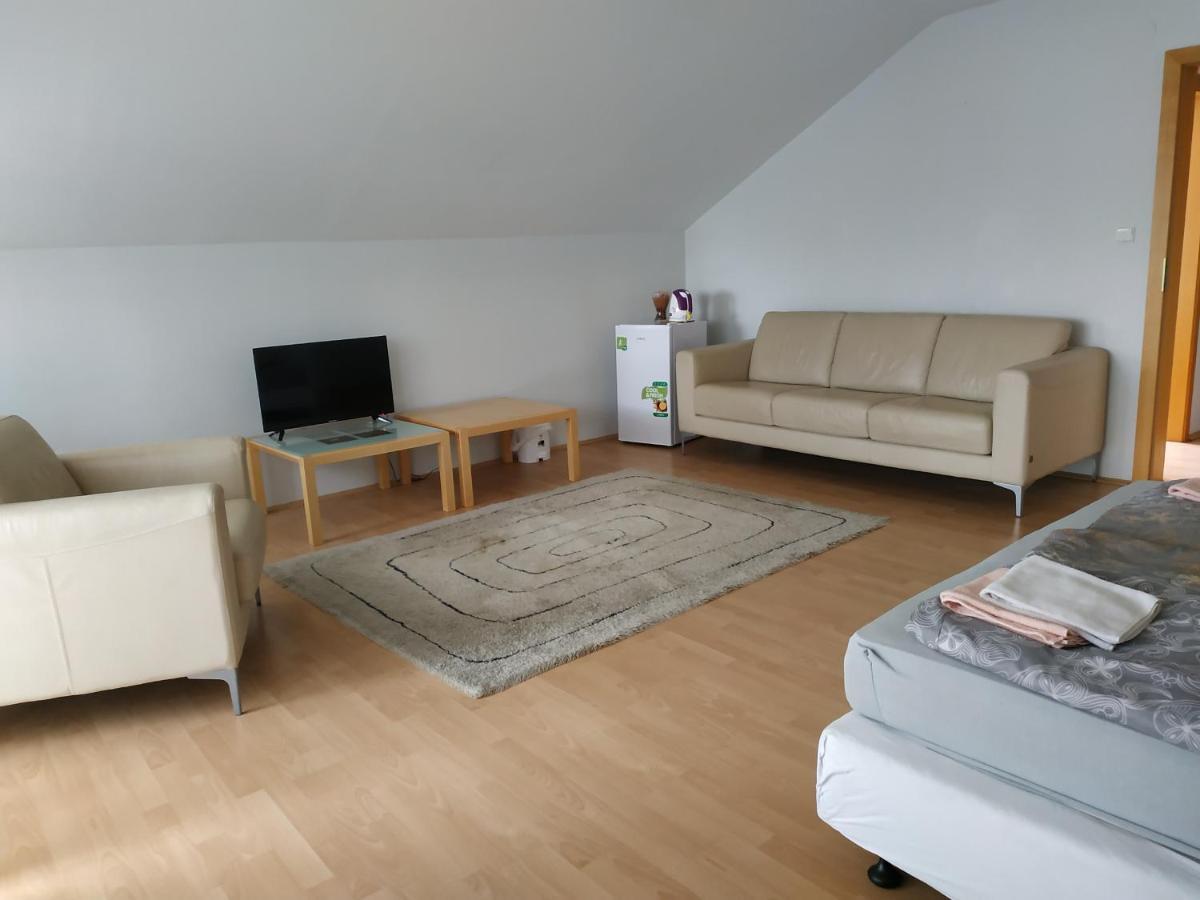 Apartmany Puerto Senec Eksteriør bilde