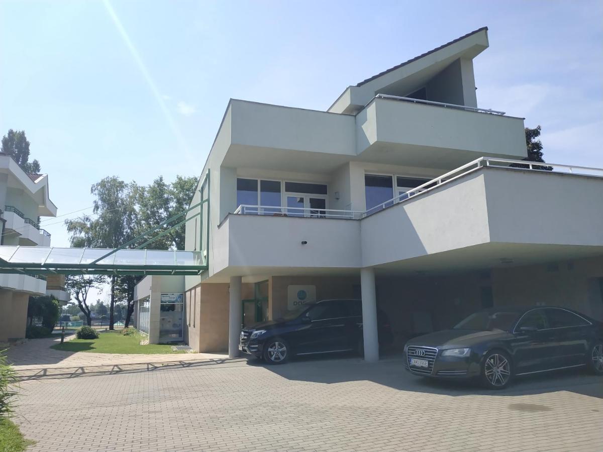 Apartmany Puerto Senec Eksteriør bilde